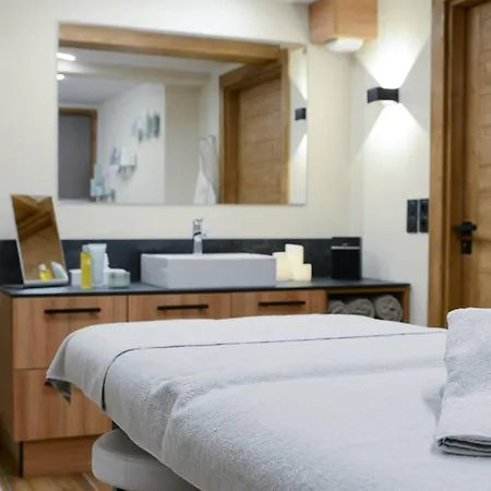 5 Pieces - - - 10 Pers - Fr-1-810-1